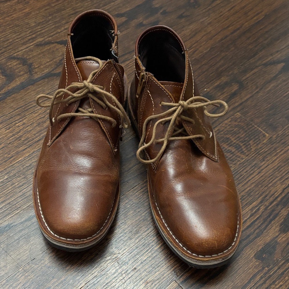 Men's Brown Leather Chukka Boots